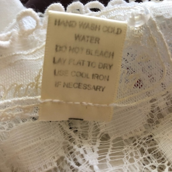 Anthropologie-Nick&Mo Cream lace s/s top w/buttons - Picture 8 of 8